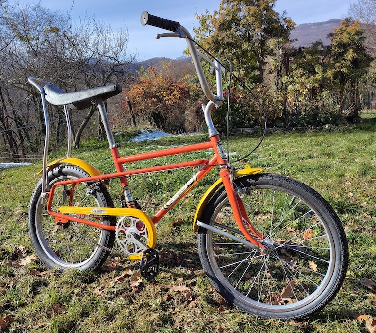 Atala 2000 HD – Salta foss